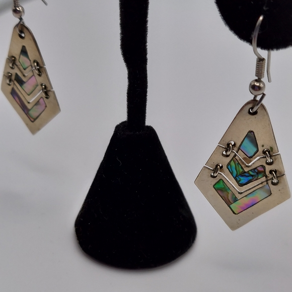 Vintage Alpaca Mexico Abalone Dangle Earrings. - Picture 6 of 13